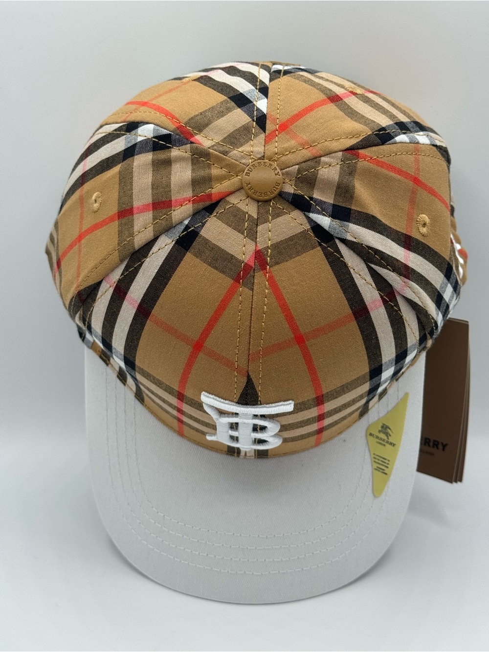 Burberry Cap - Picture 6 of 7